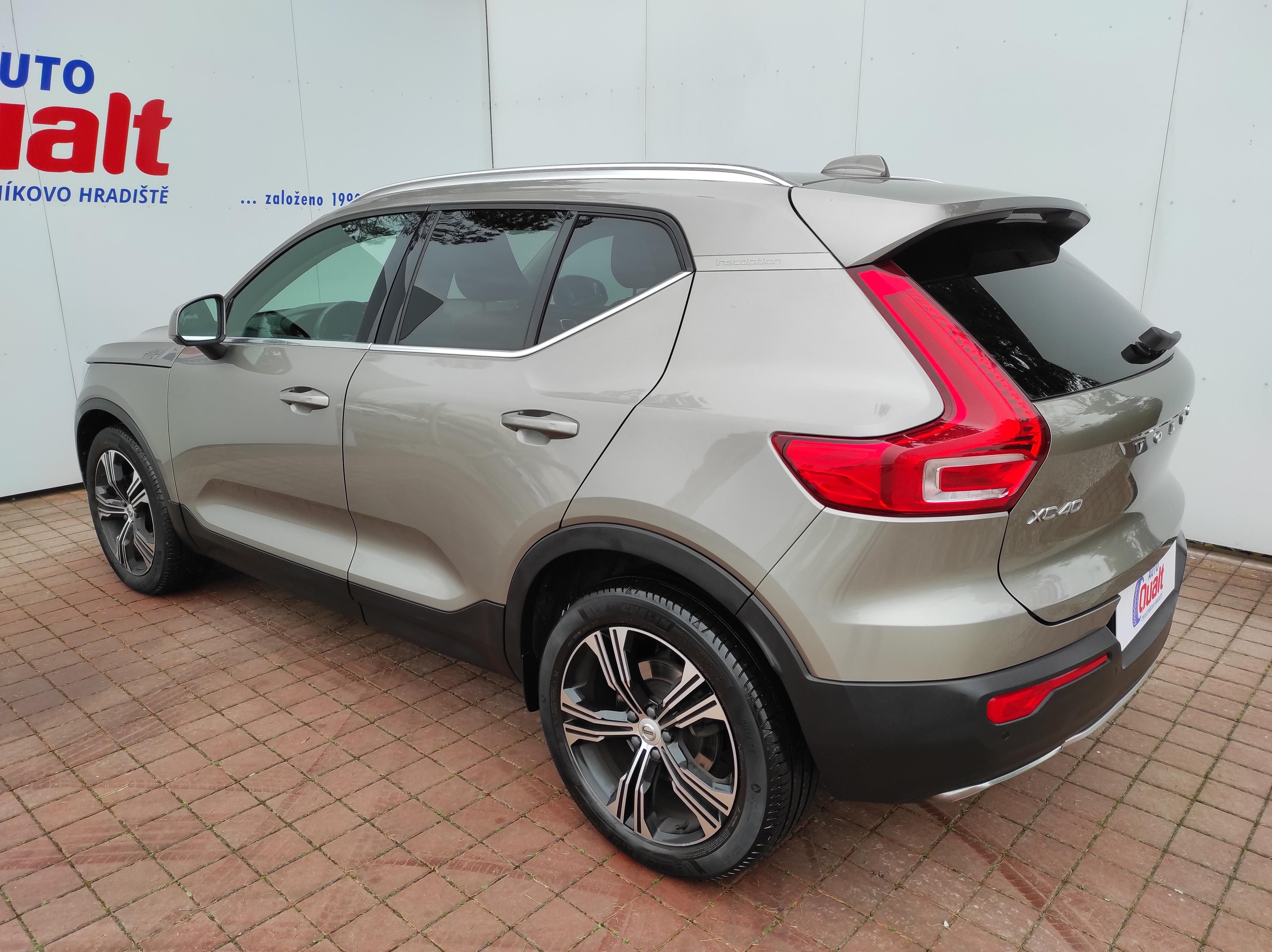 Volvo XC40, T4 INSCRIPTION LUXE PANORAMA - fotka 6
