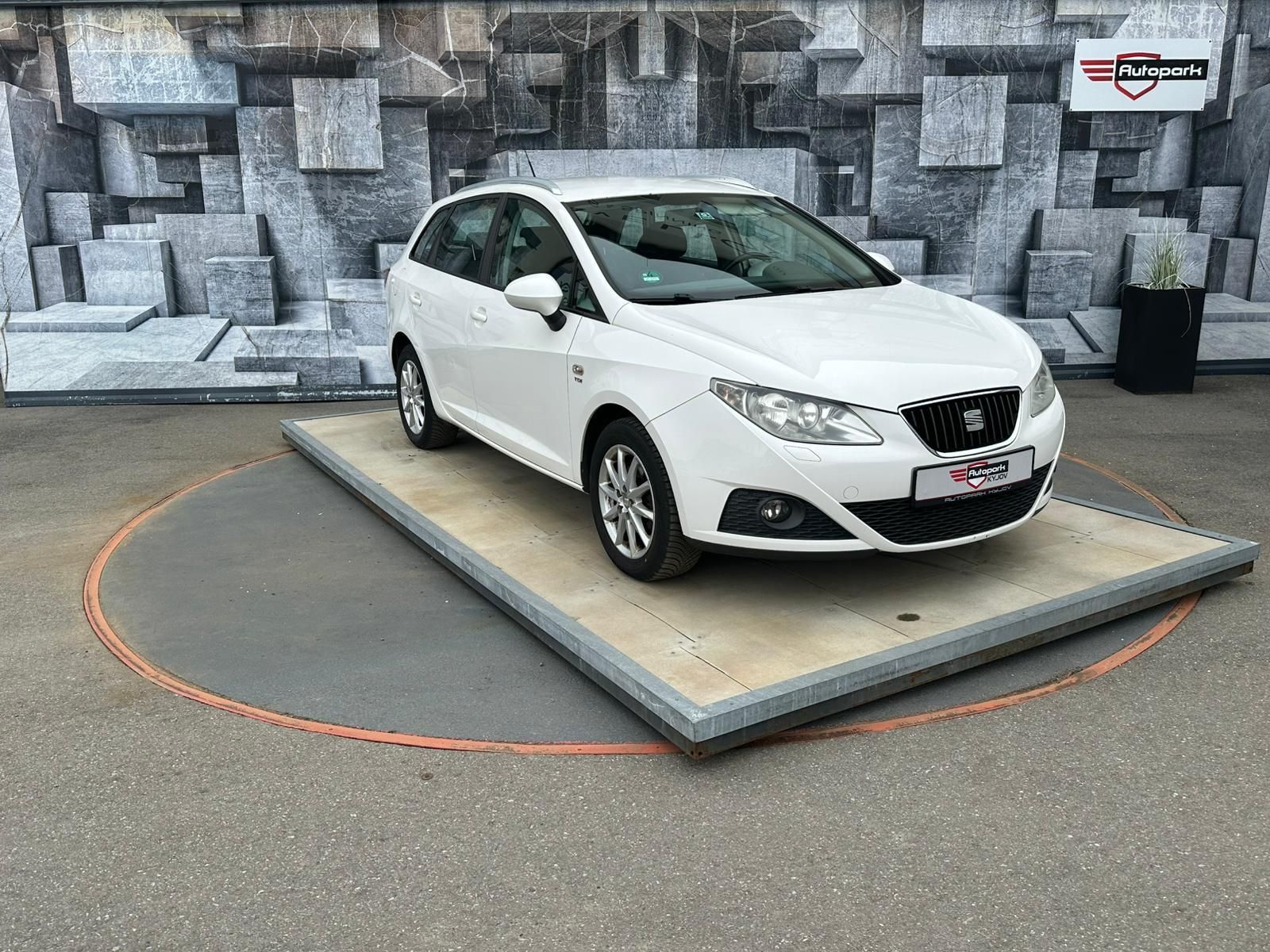Seat Ibiza, 1.6TDi, 77KW, VYHŘ.SED.,TEMP.