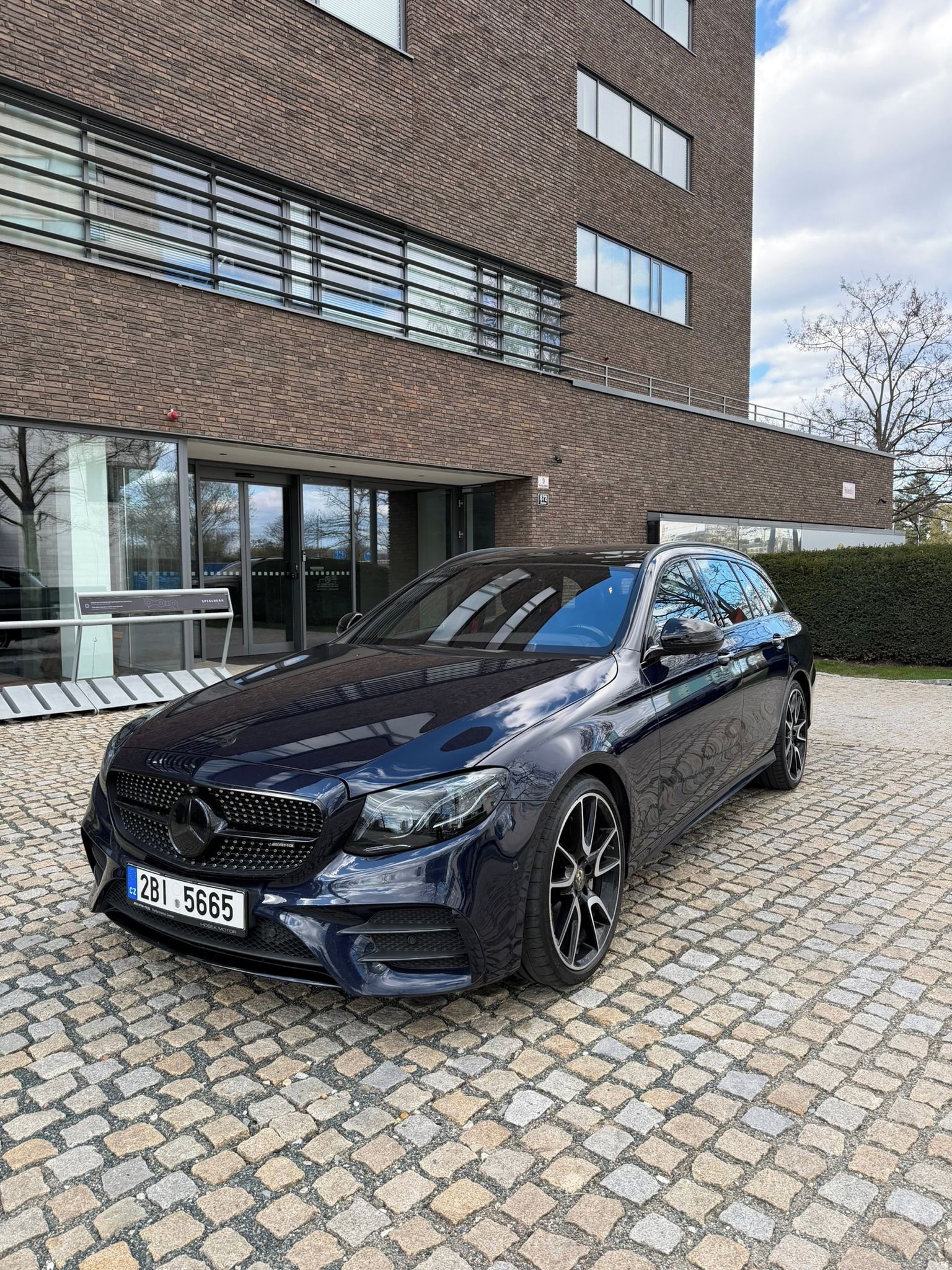 Mercedes-Benz Třídy E, E43 AMG odpočet DPH, servis MB