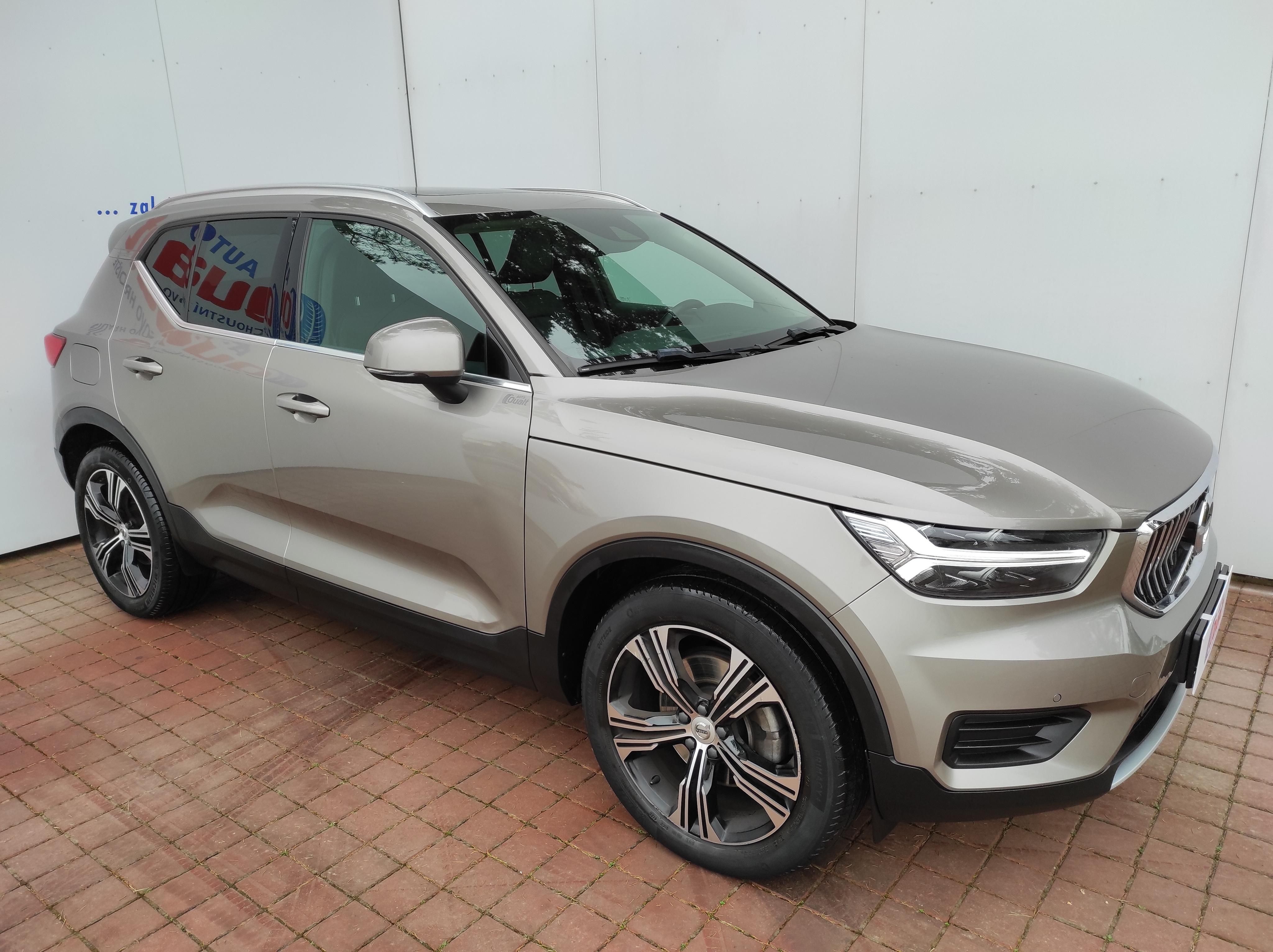Volvo XC40, T4 INSCRIPTION LUXE PANORAMA - fotka 5