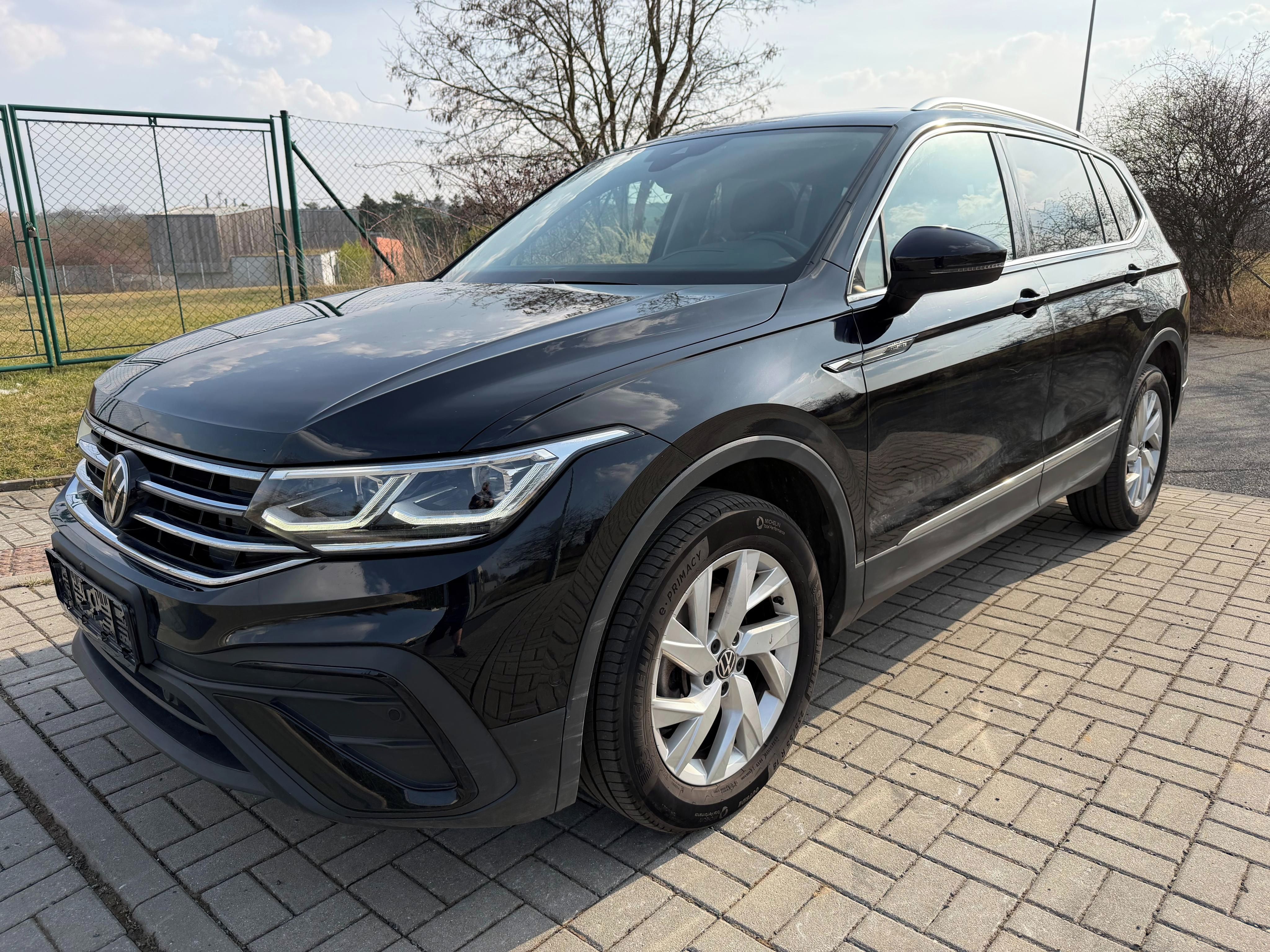 Volkswagen Tiguan Allspace, 7 míst 2,0 Tdi 110kW Business - fotka 2