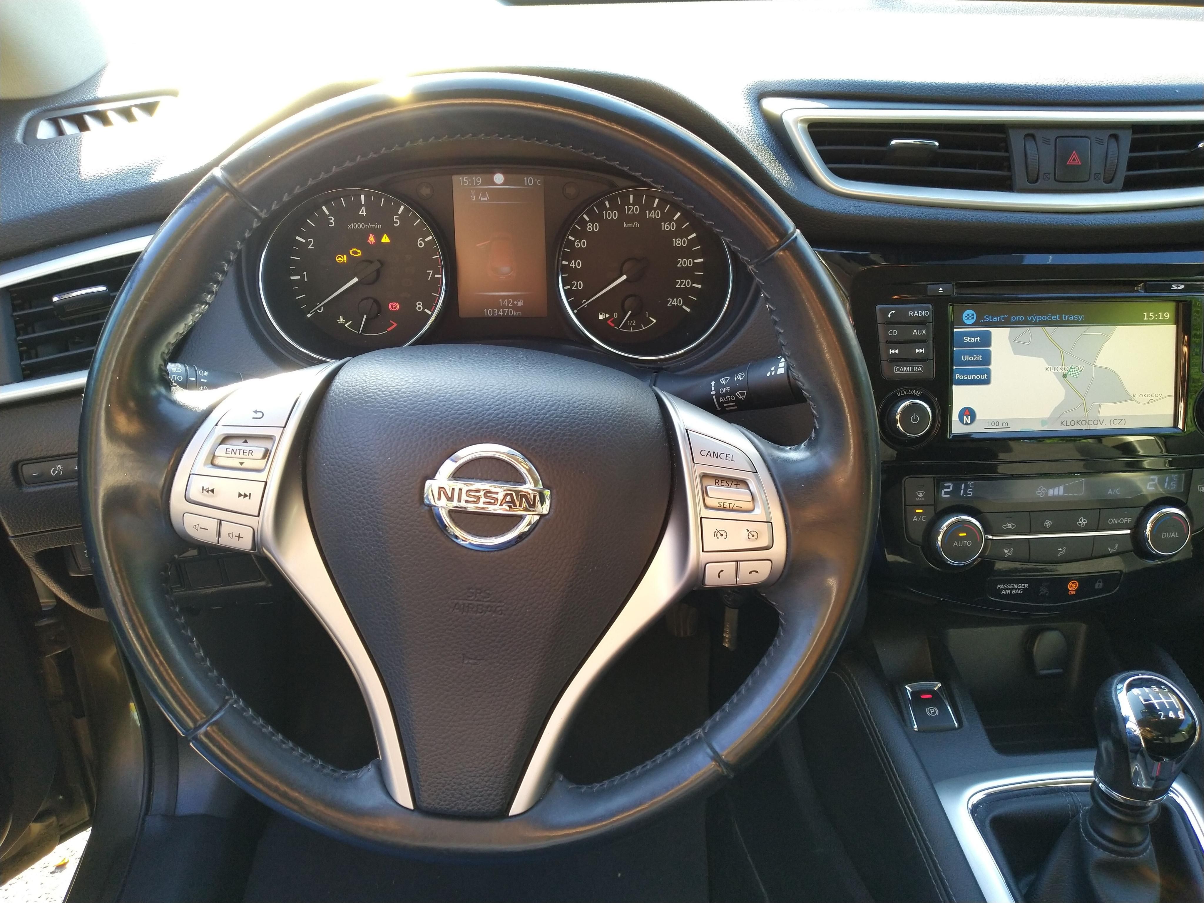 Nissan Qashqai, 1.2 Navi - soukromý prodejce - fotka 4