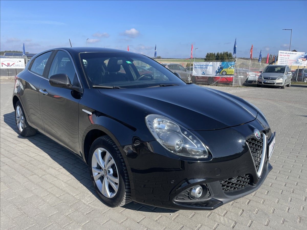 Alfa Romeo Giulietta, 1,4 i 16V TURBO 110KW XENON, o - fotka 6