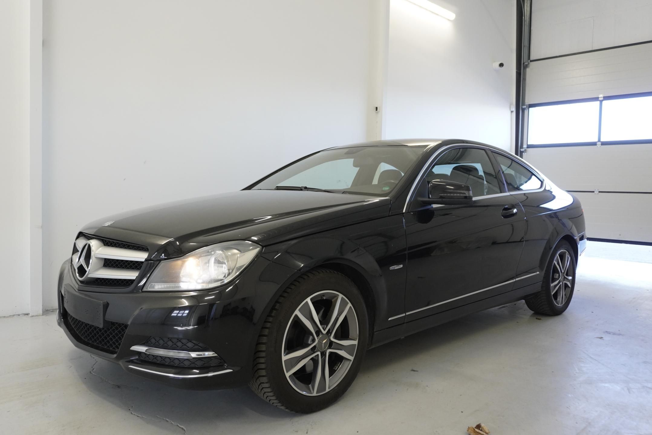 Mercedes-Benz Třídy C, C350 3,5I V6 COUPE AMG-LINE