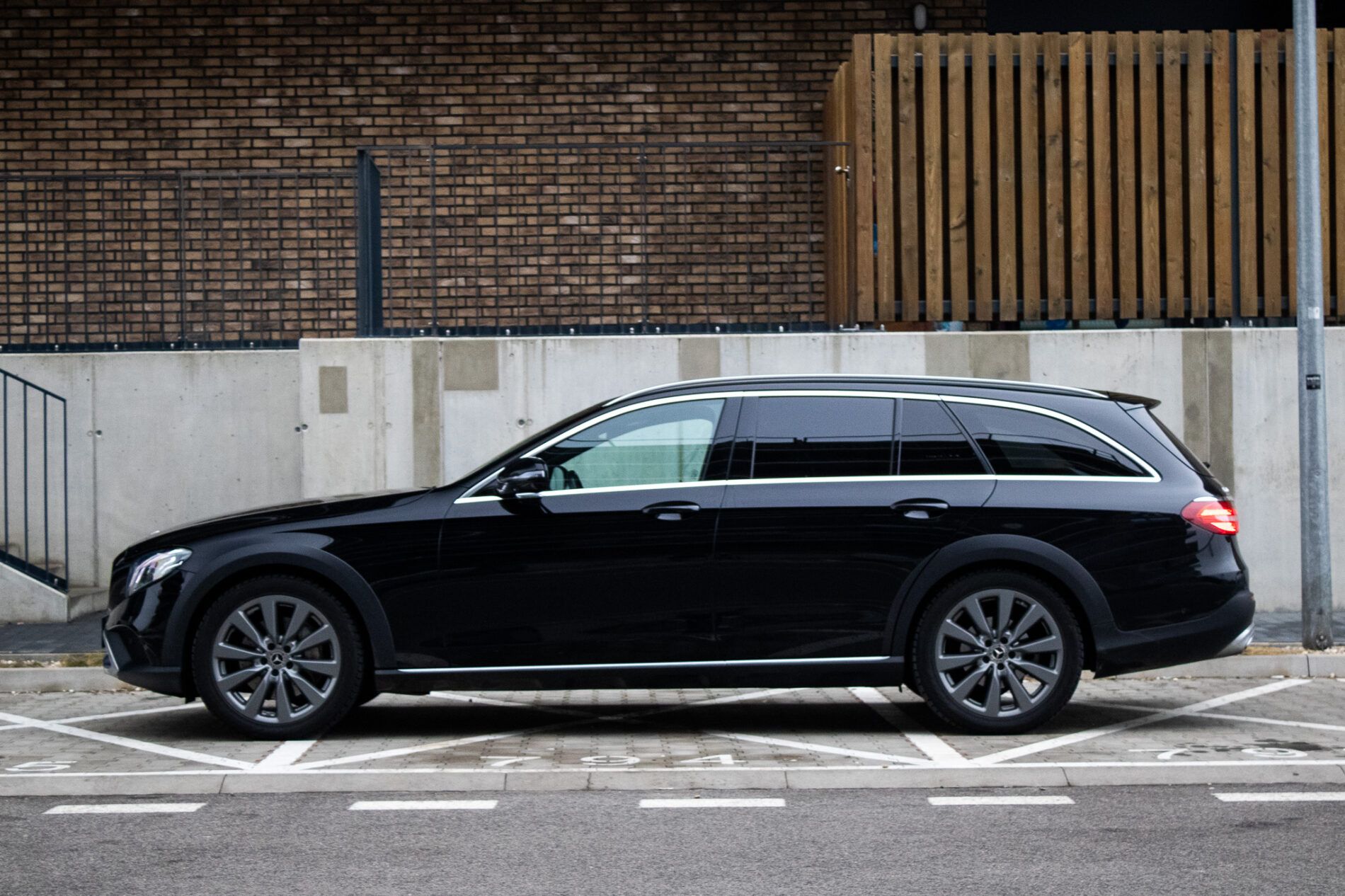 Mercedes-Benz, E trieda All-Terrain - fotka 3