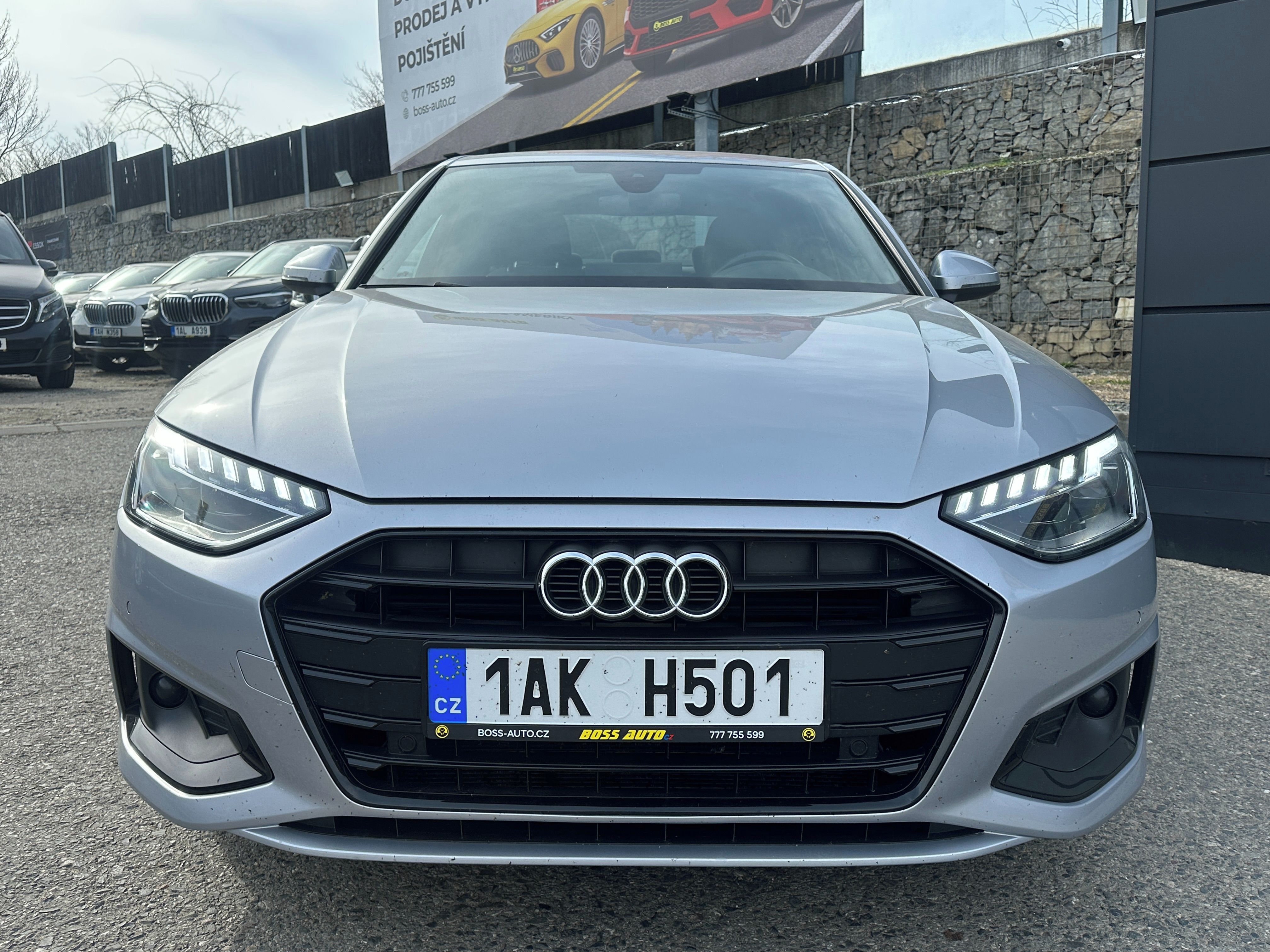 Audi A4, Audi A4  2021 - fotka 2