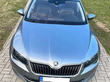 Superb 3,TDI 140kW 4x4 DSG /We