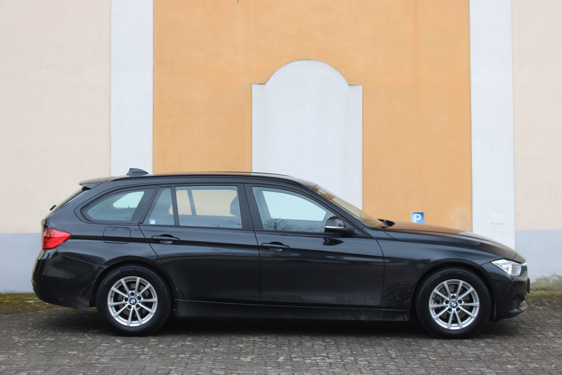 BMW, rad 3 Touring - fotka 4