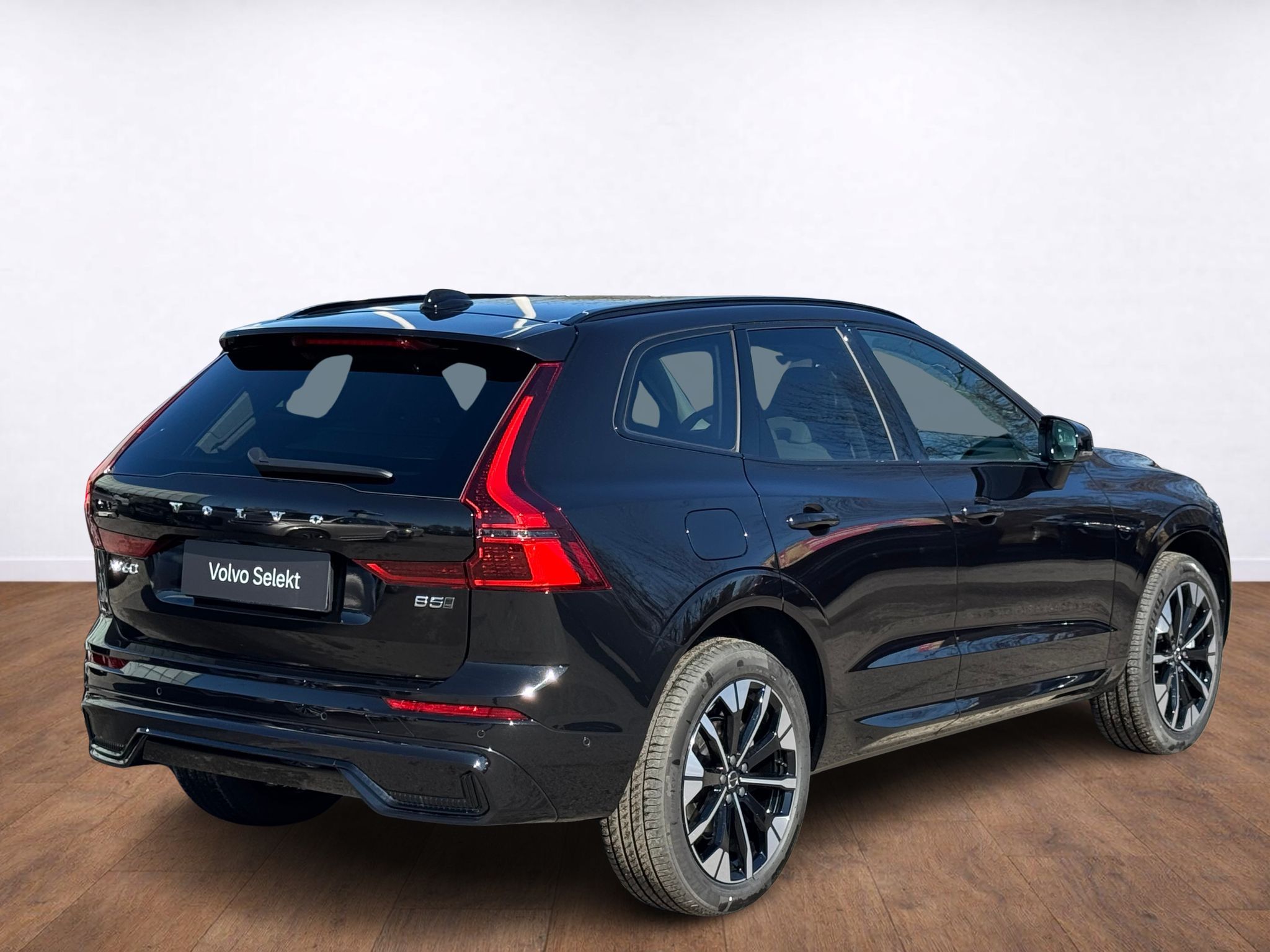 Volvo XC60, PLUS B5, 360°, Harman, Matrix - fotka 4