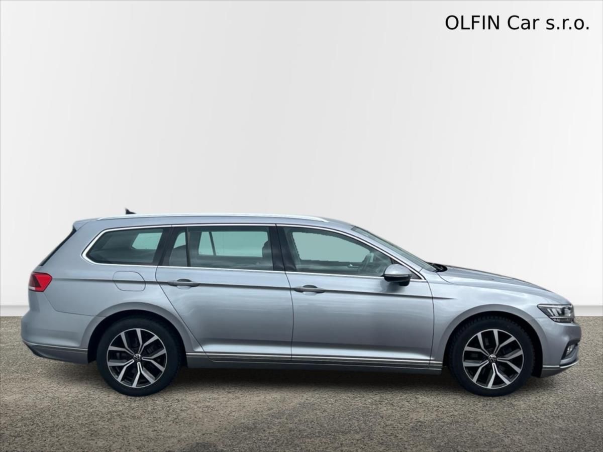 Volkswagen Passat Variant, 2,0 TDi 110 kW 7DSG ELEGANCE - fotka 3