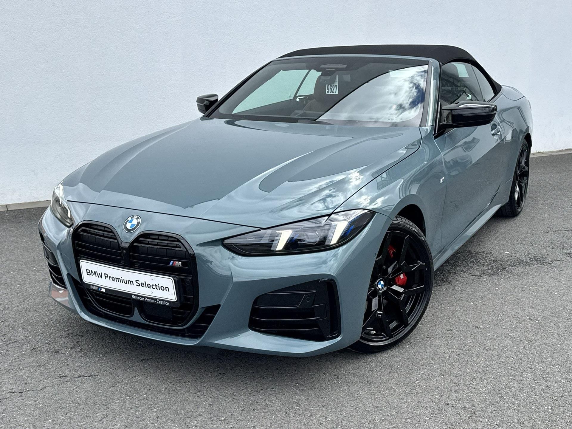 BMW Řada 4, M440i xDrive Cabrio M PRO - fotka 2