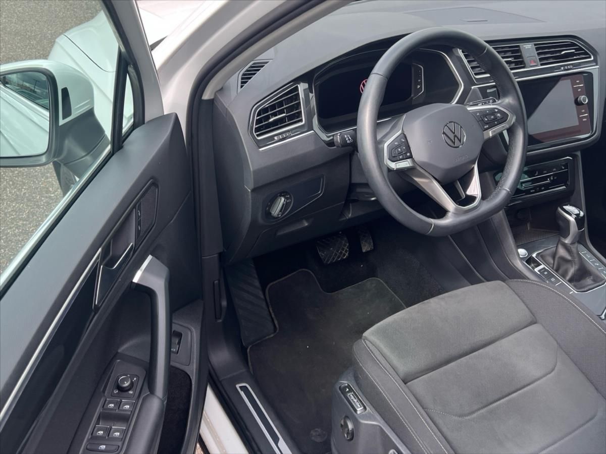 Volkswagen Tiguan, 1,5 TSi 110 kW 7DSG ELEGANCE - fotka 6