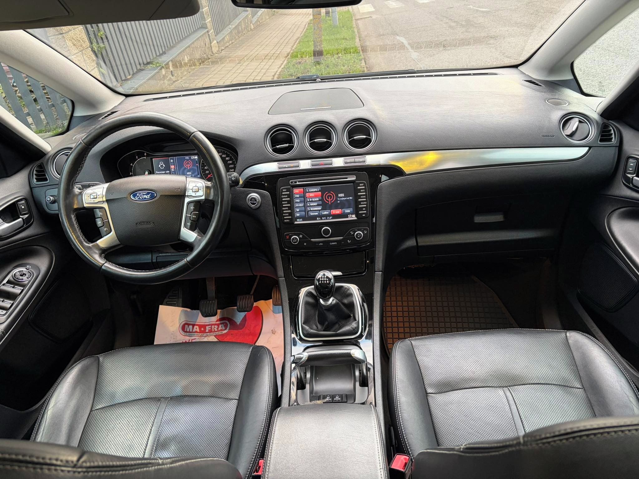 Ford S-MAX, 200 KONÍ, PLNÁ VÝBAVA, NOVÁ TK - fotka 6