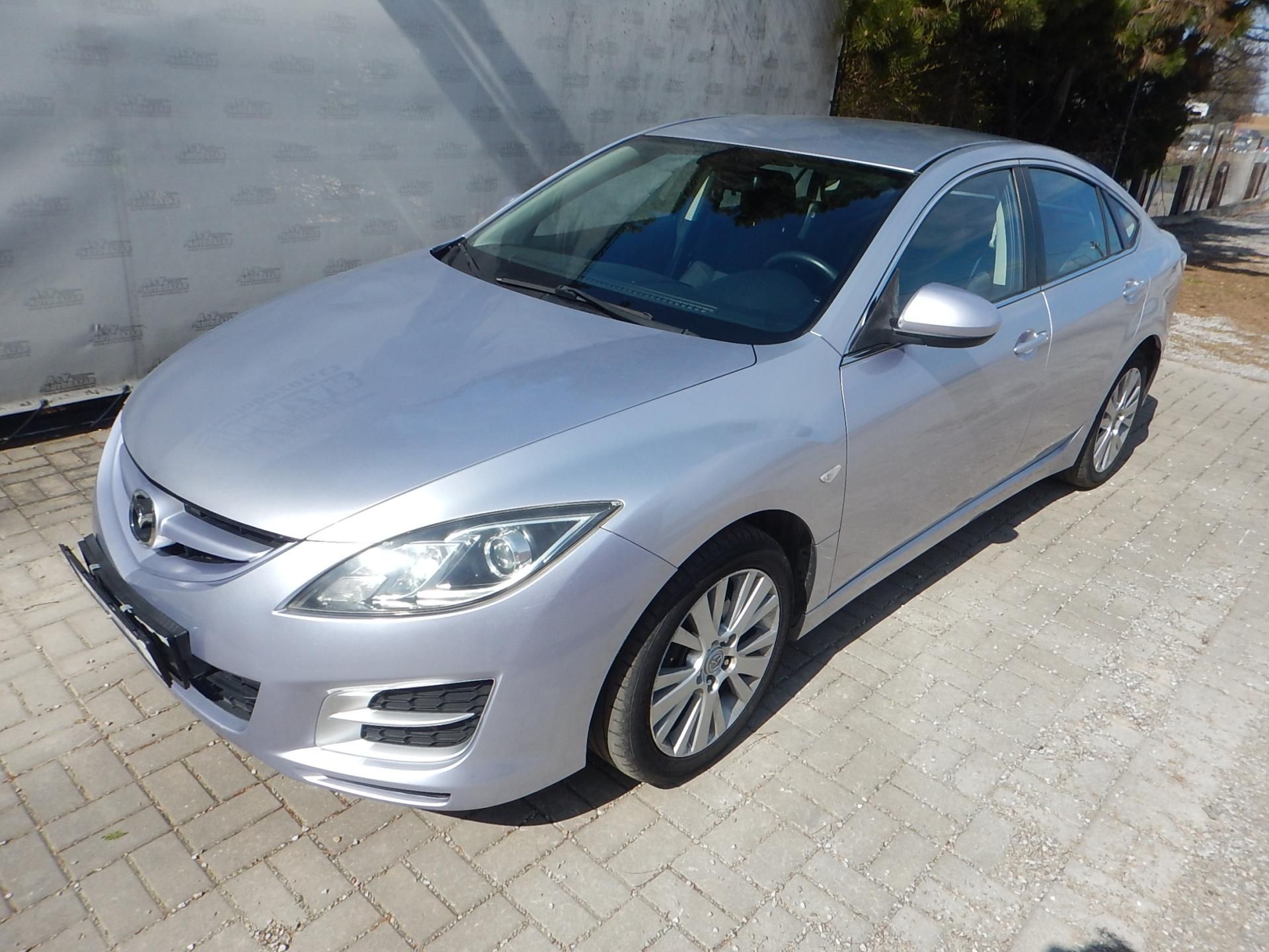Mazda 6, 1.8i, KLIMA - fotka 2