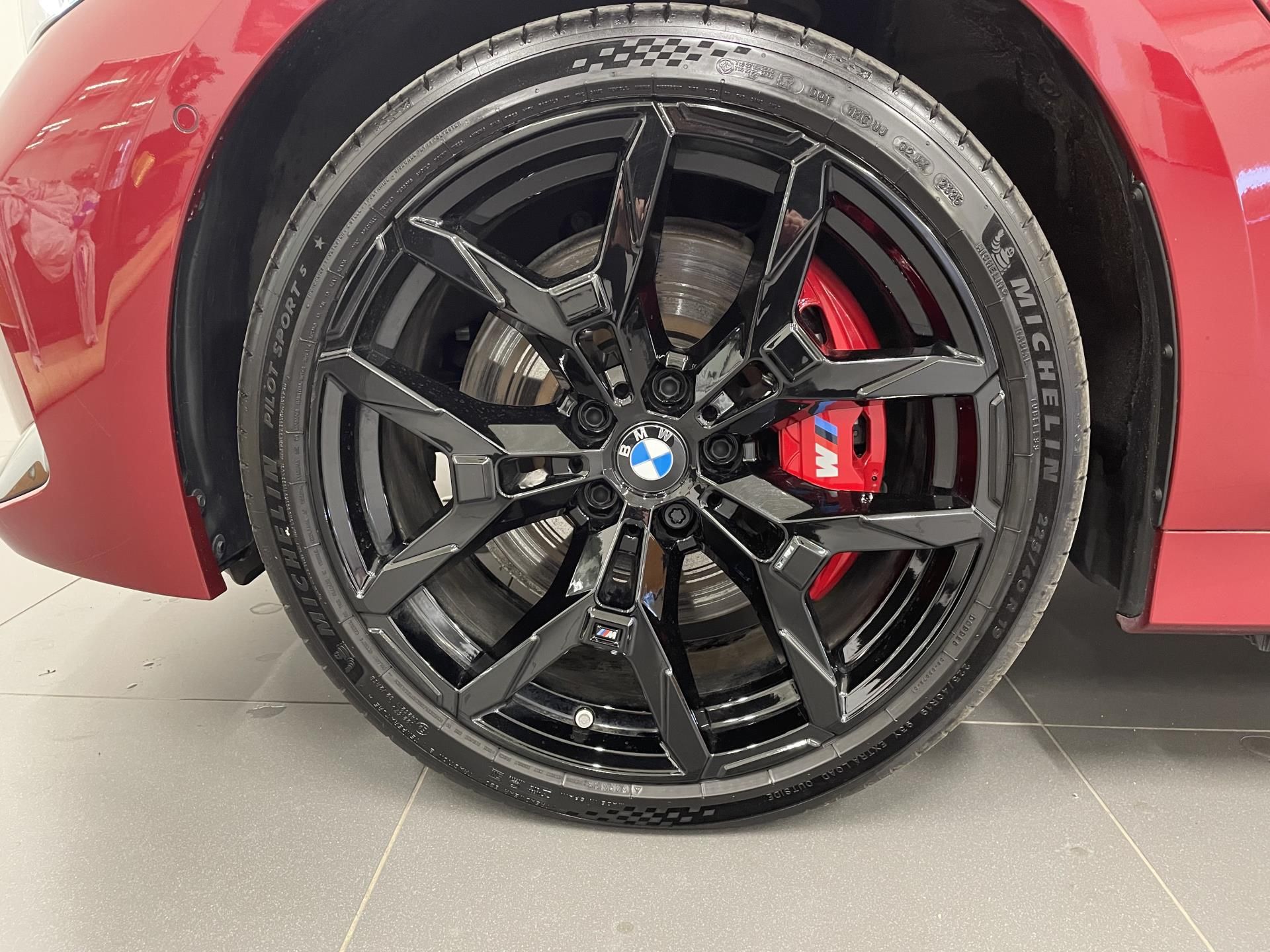 BMW Řada 3, 330e xDrive Touring M PRO - fotka 4