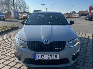 Škoda Octavia RS 230 2.0 TSI