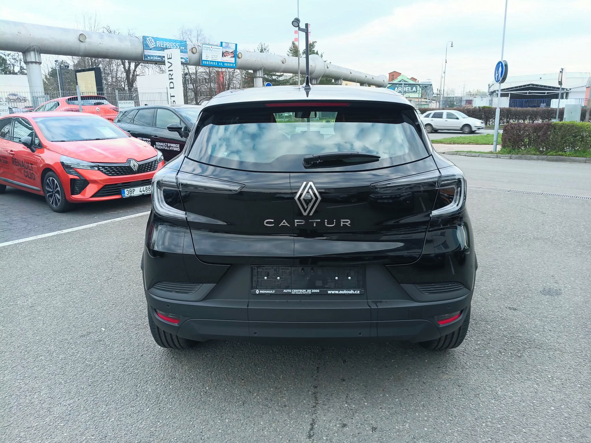 Renault Captur, evolution TCe 115 - fotka 6