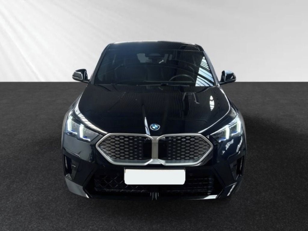 BMW iX2, eDrive 20 M Sportpaket*Navi* - fotka 3
