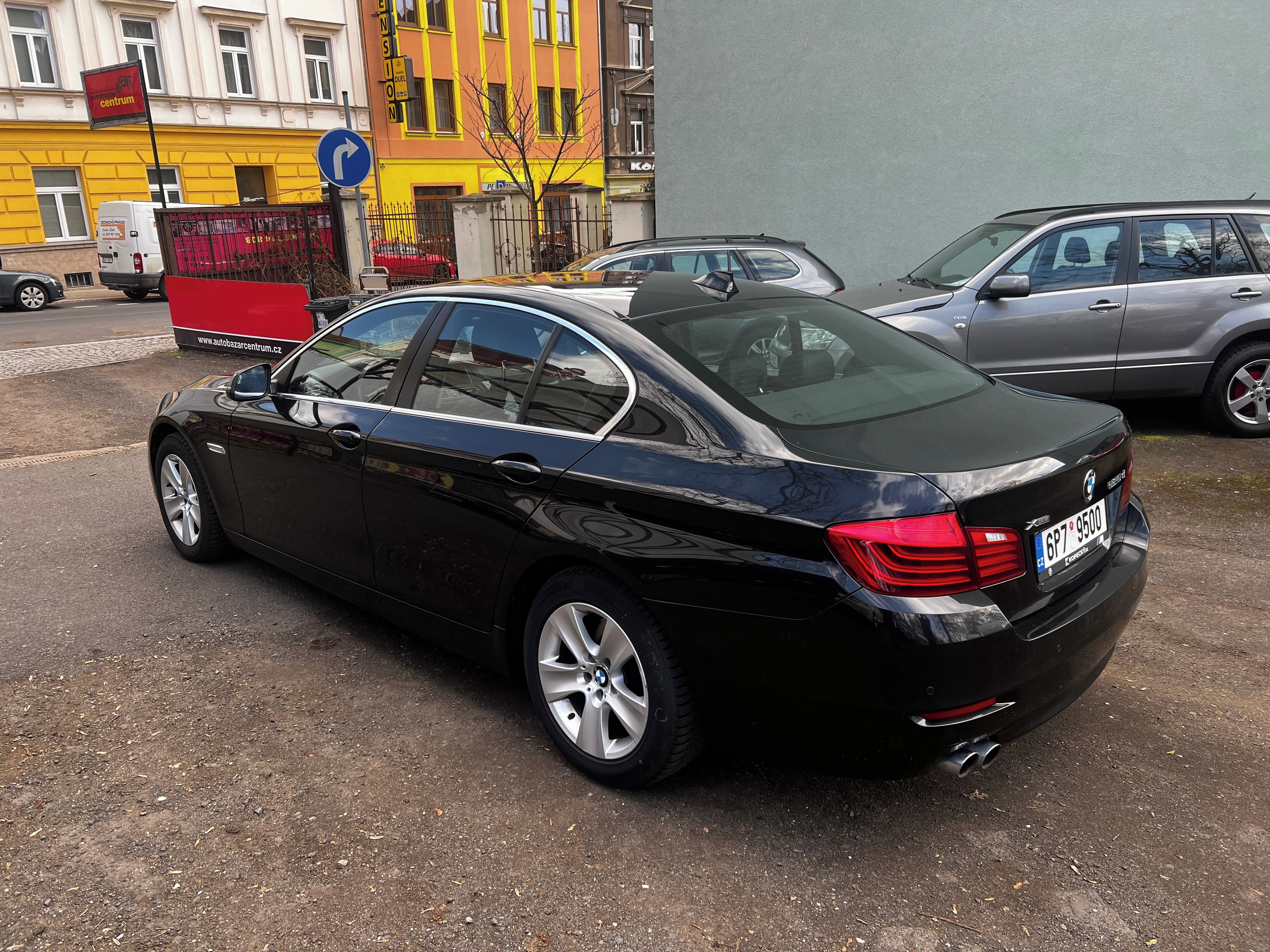 BMW Řada 5, 525 Xd, 160 Kw, pěkný stav - fotka 5