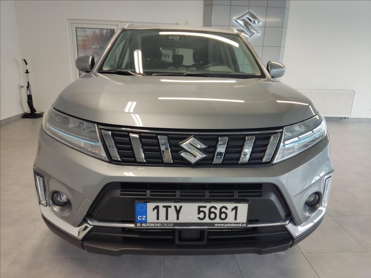 Suzuki Vitara, 1,4   T 4x4 AT Premium + zimní - fotka 5