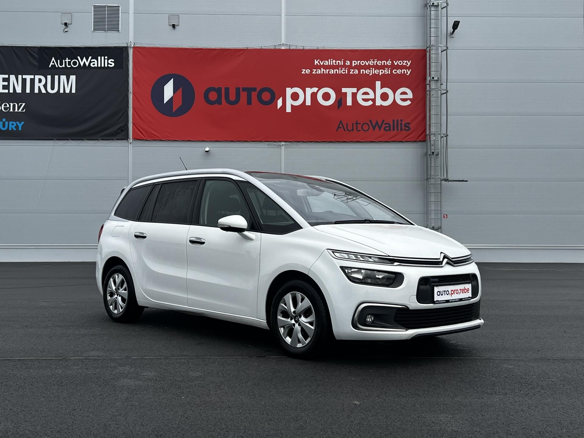 Citroën Grand C4 Picasso, 1.2PT 96kW 7-Míst Feel1 TZ - fotka 2