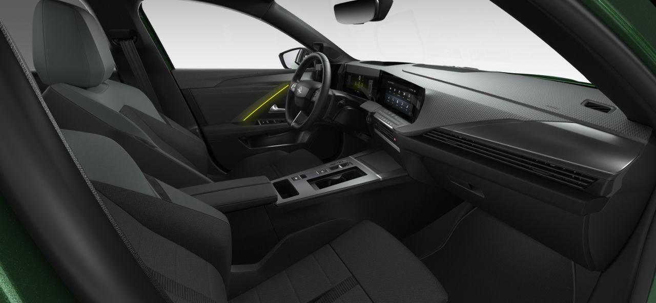 Opel Astra, Nová ULTIM. ST 1.2T 107kWeDCT6 - fotka 6