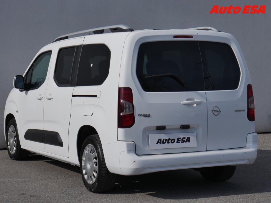 Opel Combo, 1.5CDTi MAXi XL 7míst - fotka 6