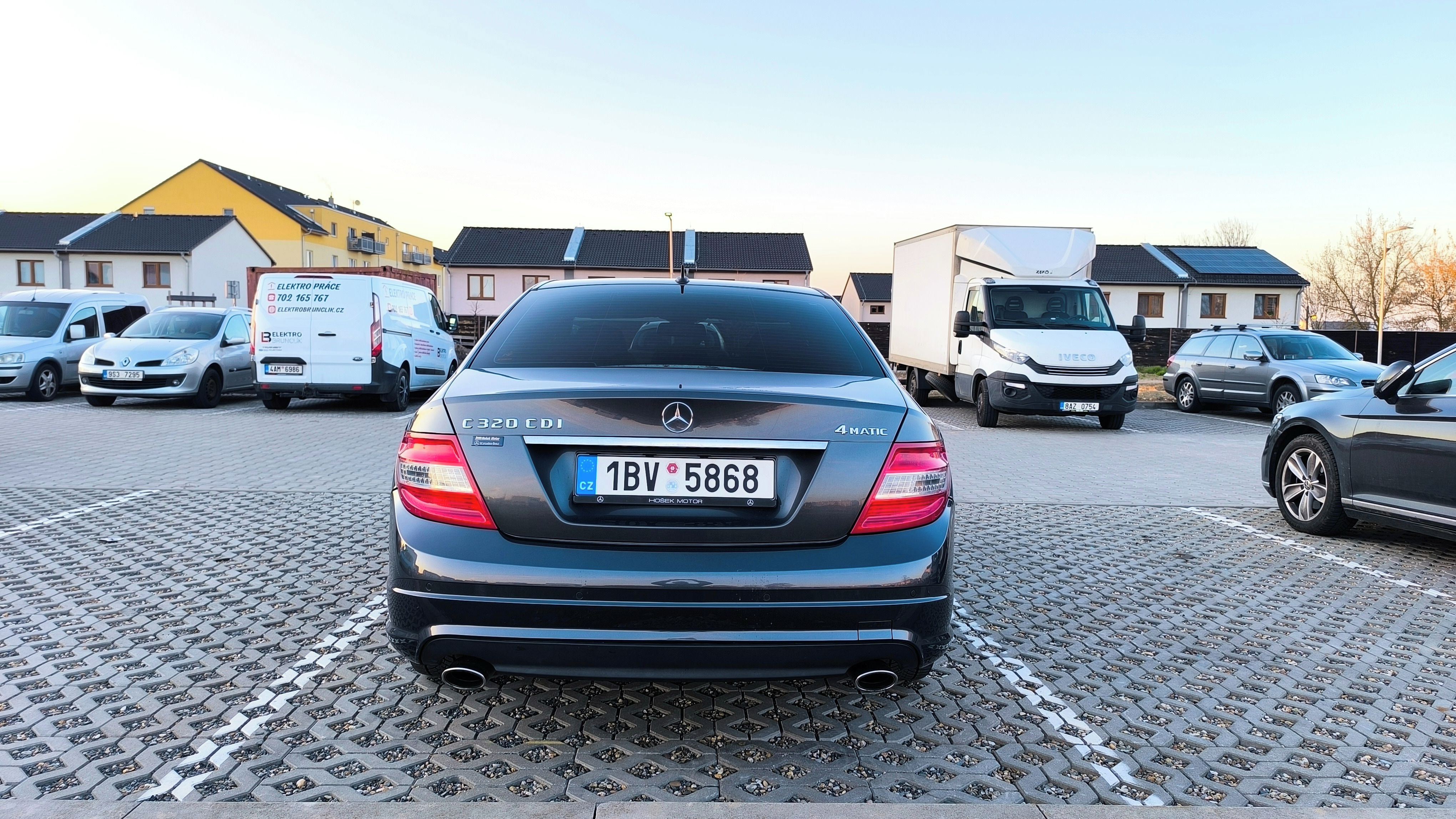 Mercedes-Benz Třídy C, 320CDI, 4x4, AMG paket - fotka 4