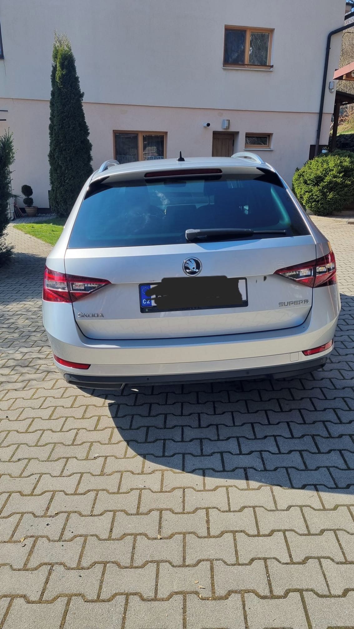 Škoda Superb, 110 kW DSG, model 2018 - fotka 5
