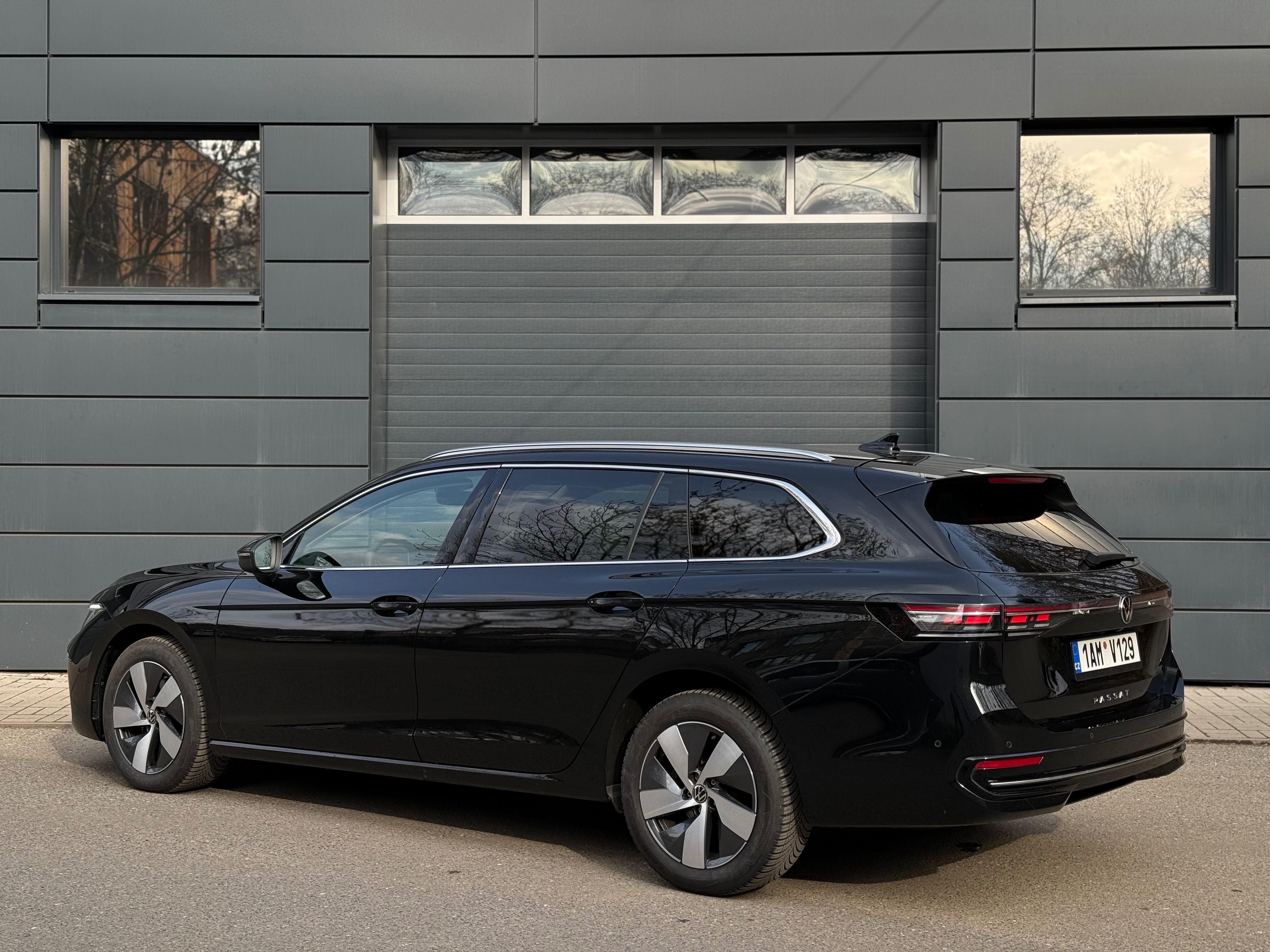 Volkswagen Passat, NEW MODEL 2025 ELEGANCE*DPH - fotka 4