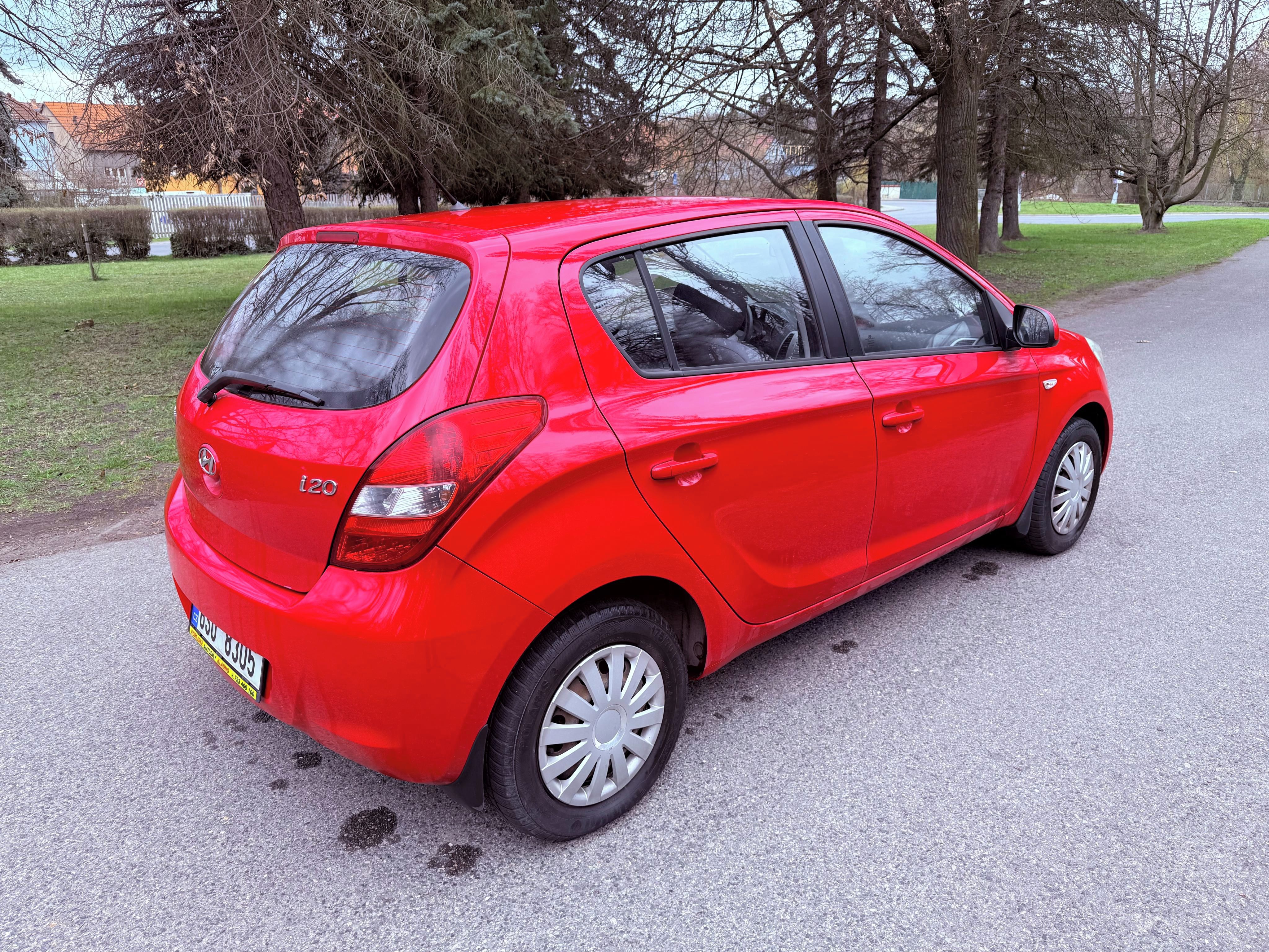 Hyundai i20, 1.2i 2010 - fotka 3