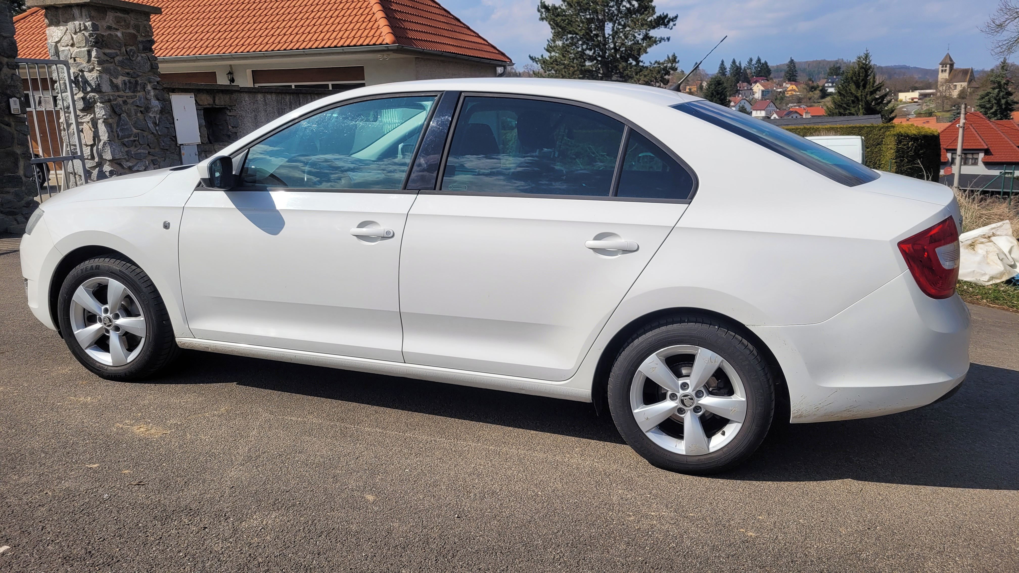 Škoda Rapid, 1.2 TSI,77KW - fotka 6
