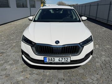 IV 1.5 TSI G-Tec Navi DSG | ČR