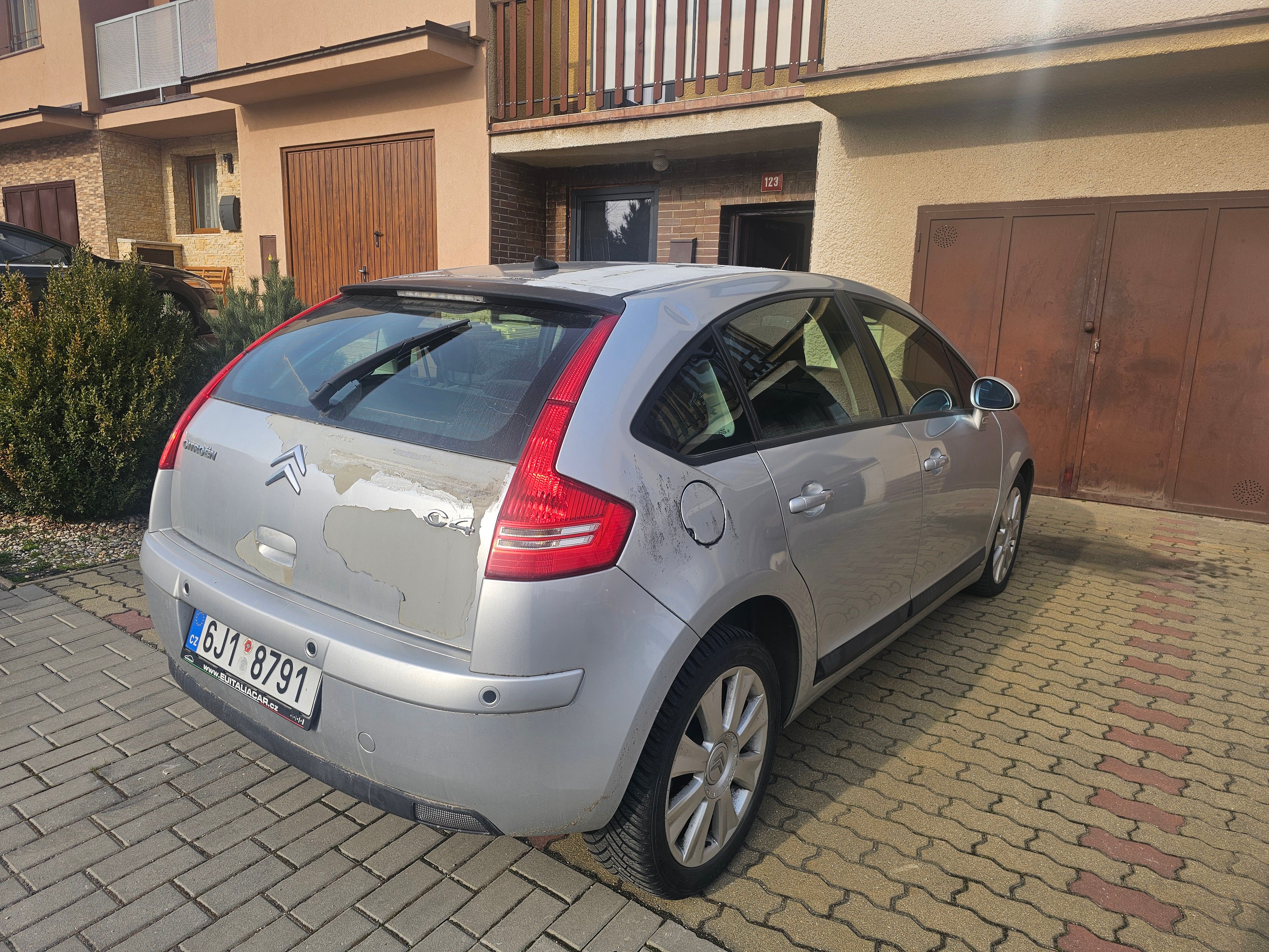 Citroën C4, benzín, automat - fotka 5