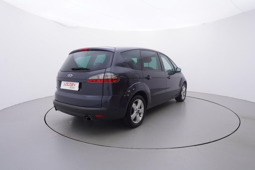 Ford S-MAX, Trend 2.5 WA6 162 kW - fotka 5