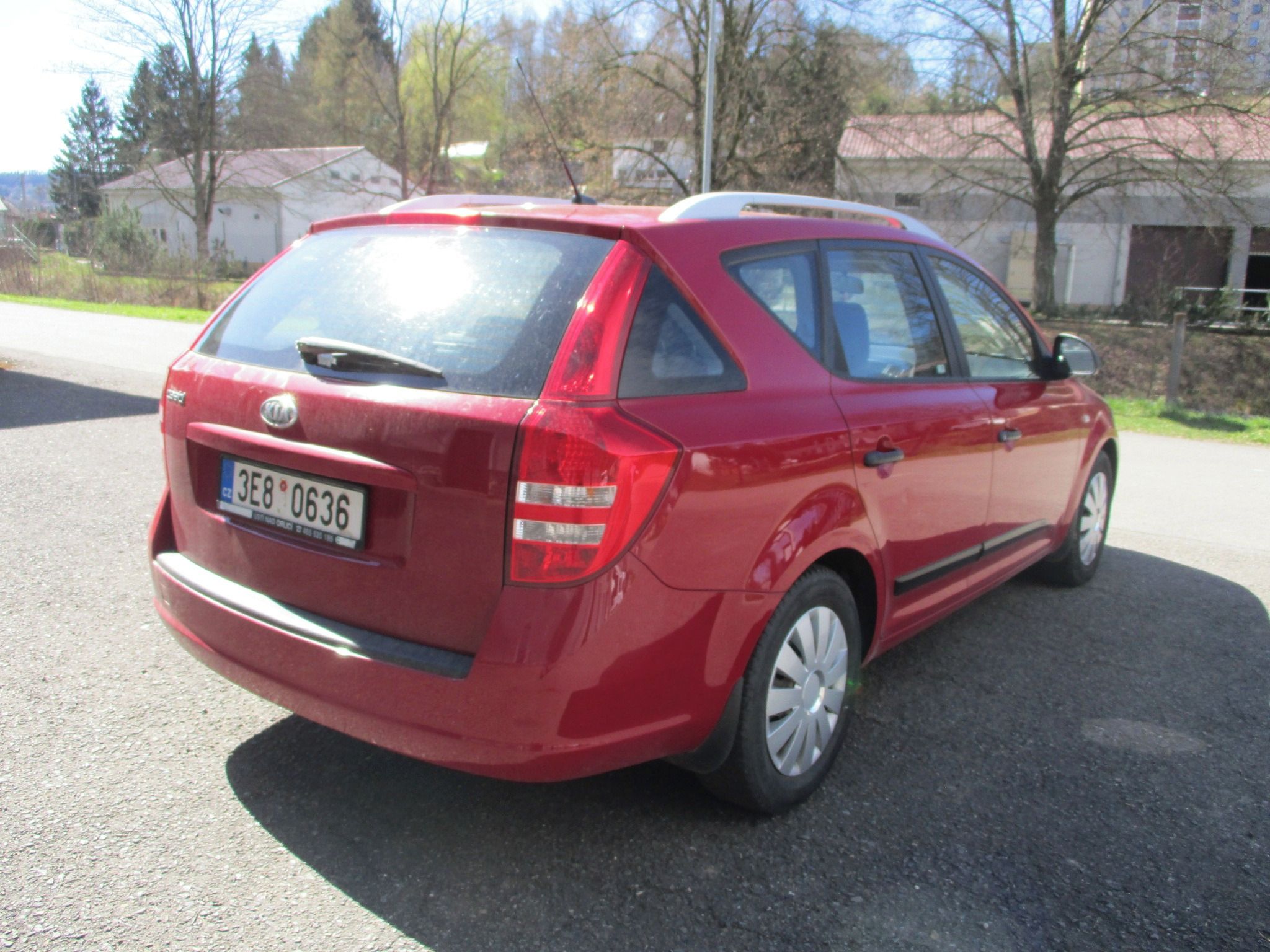 Kia Cee´d, 1.4 - fotka 5
