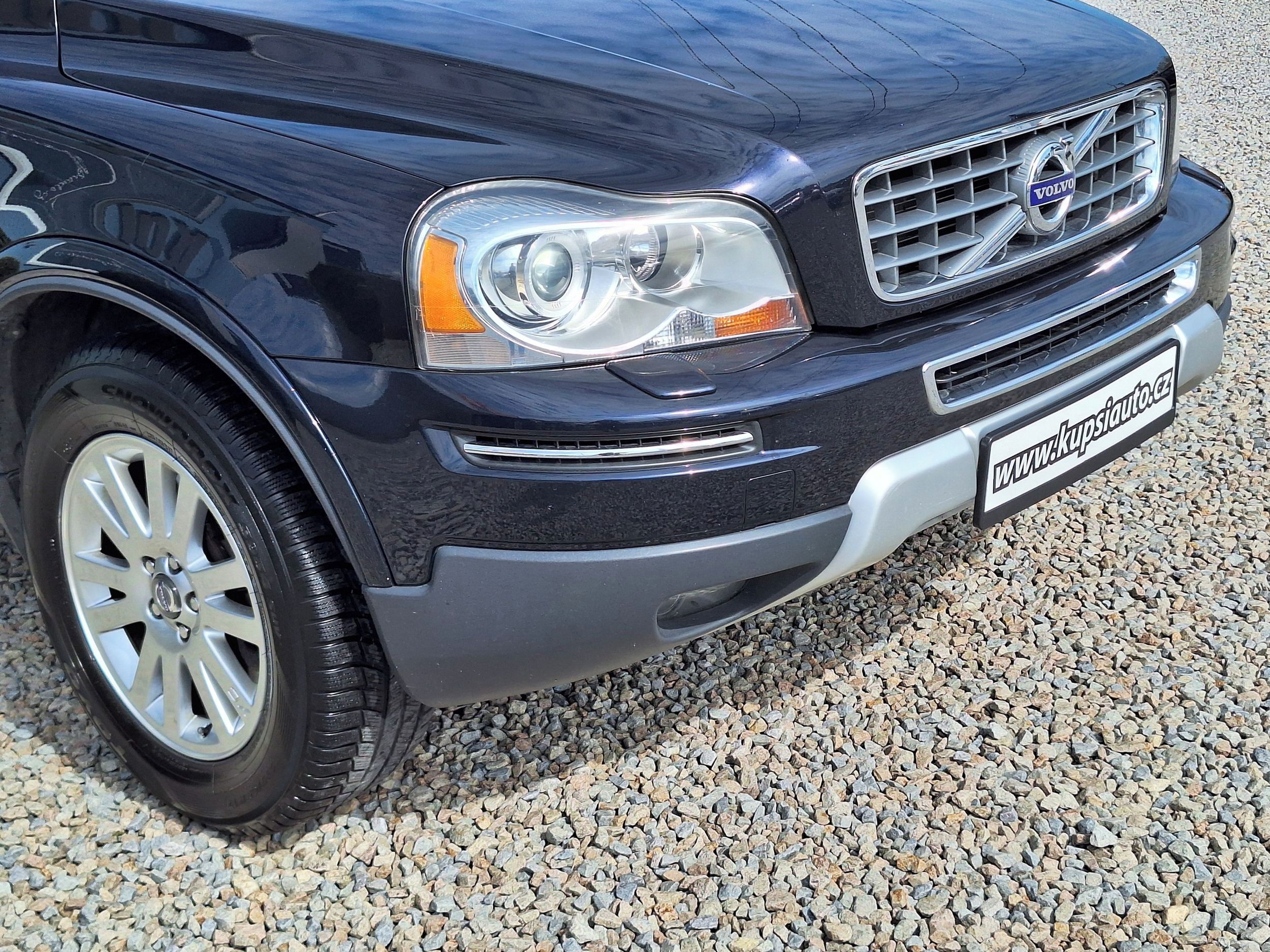 Volvo XC90, D5 EXECUTIVE 7.míst - fotka 5