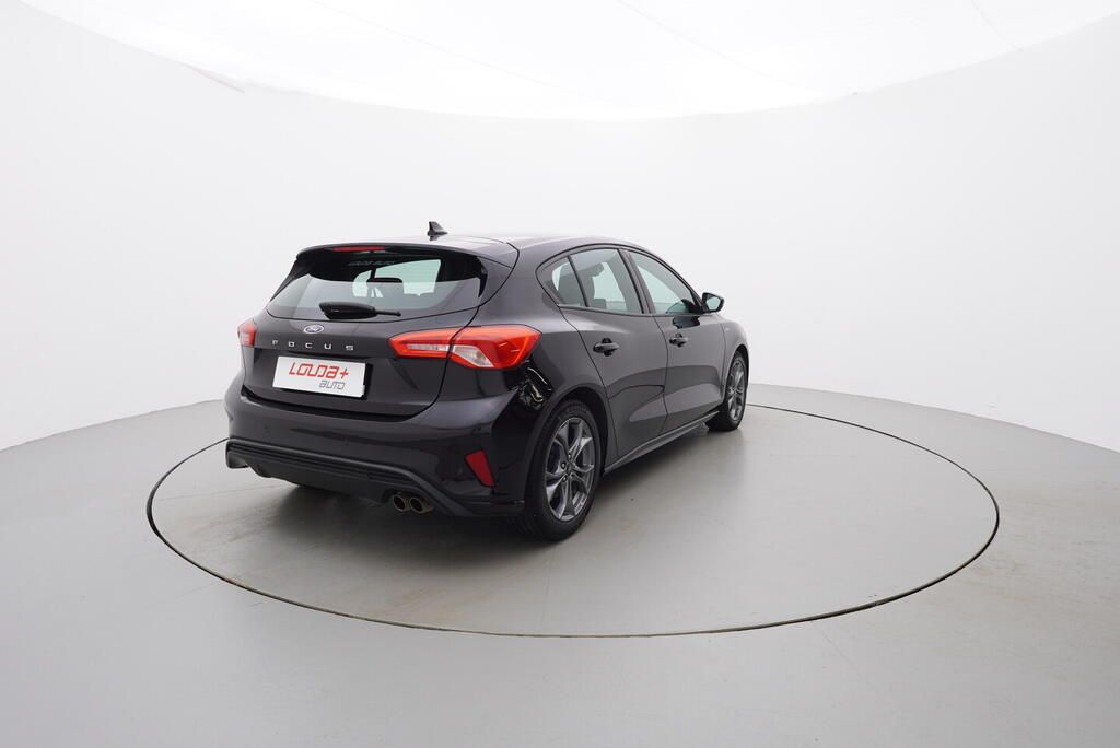 Ford Focus, ST-Line 1.0 92 kW - fotka 5