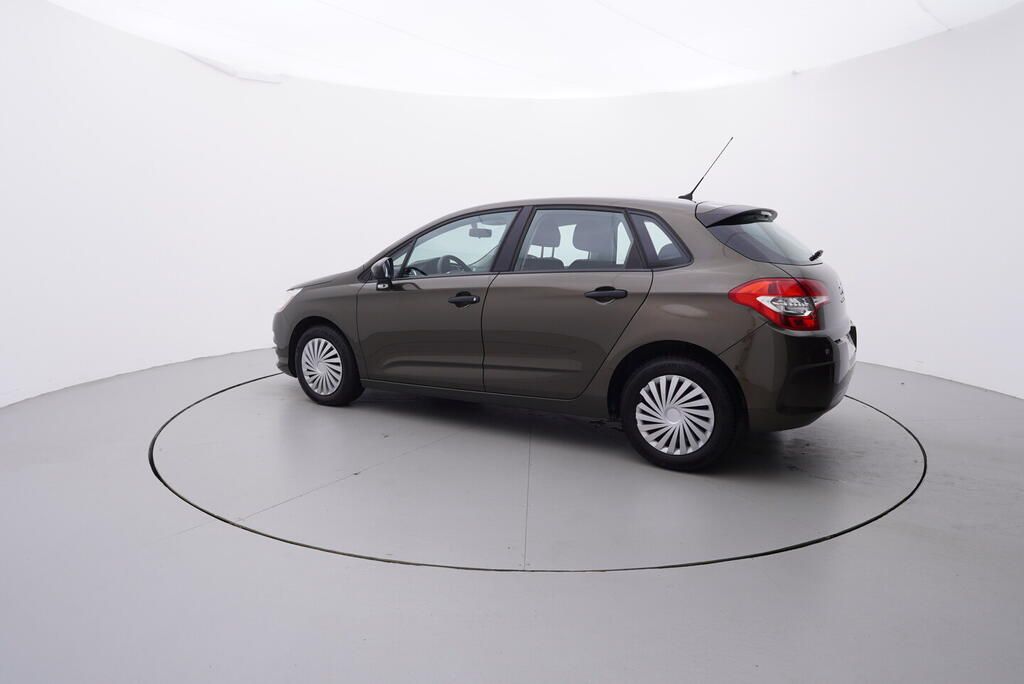 Citroën C4, 1.4 70 kW - fotka 3