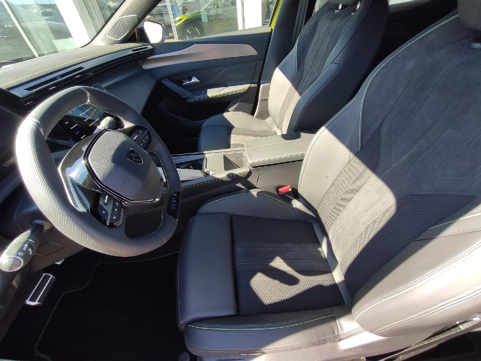 Peugeot 408, GT PLUG-IN HYBRID 240k AUT 7 - fotka 2