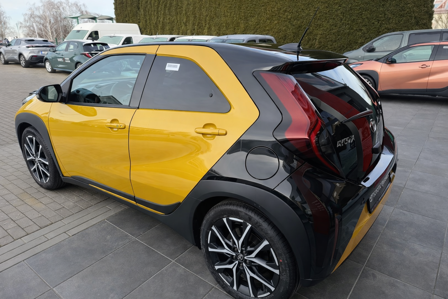 Toyota Aygo, Aygo X MC26 1.5L HEV CVT GR - fotka 4