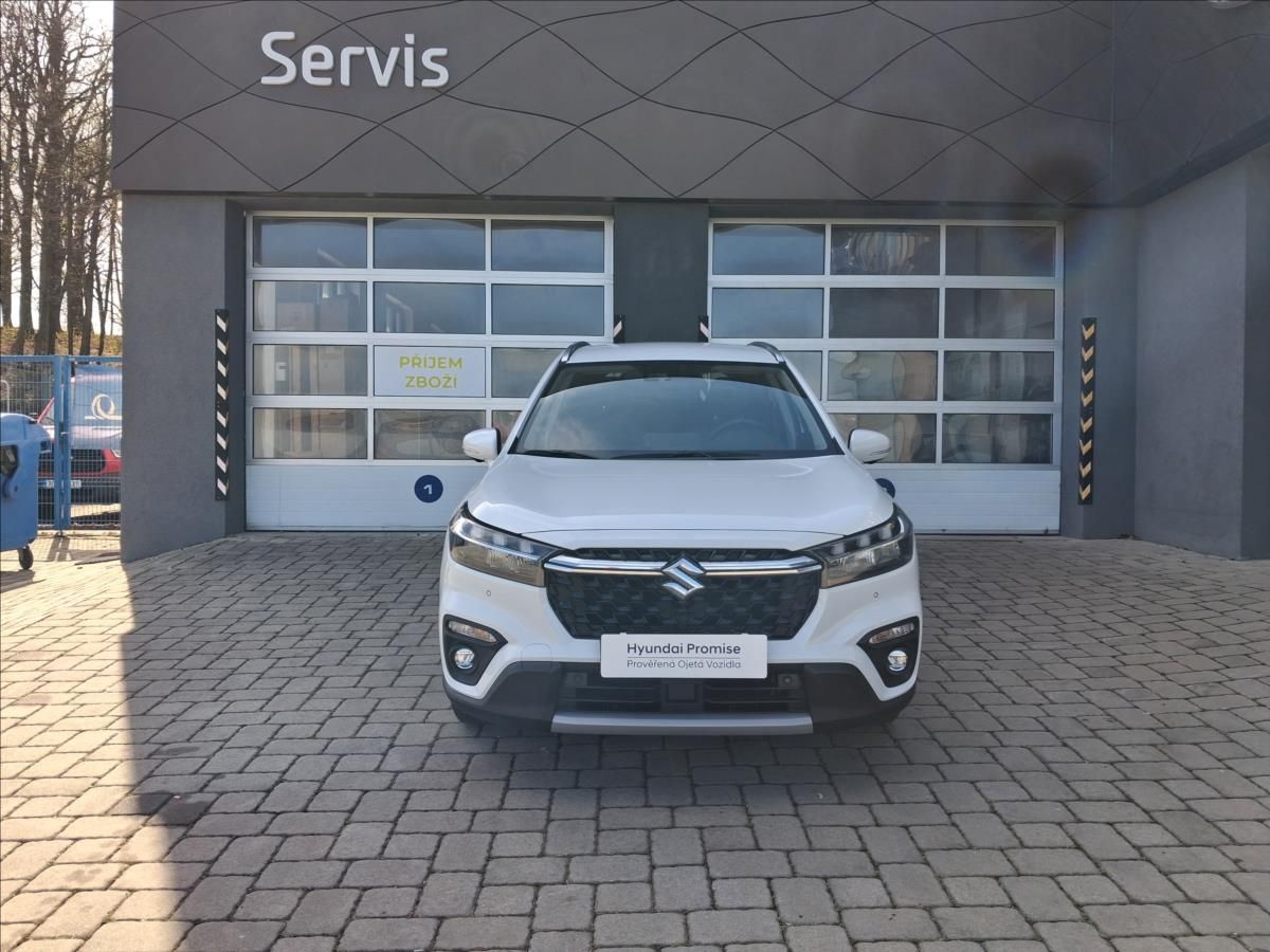 Suzuki SX4, 1,5 HEV AT Elegance AllGrip - fotka 4
