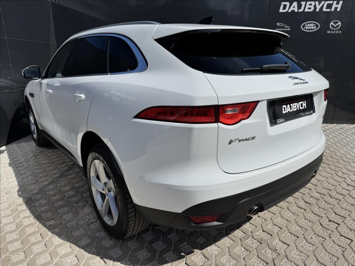 Jaguar F-Pace, 2,0 25t PRESTIGE AWD AT ČR DPH - fotka 6