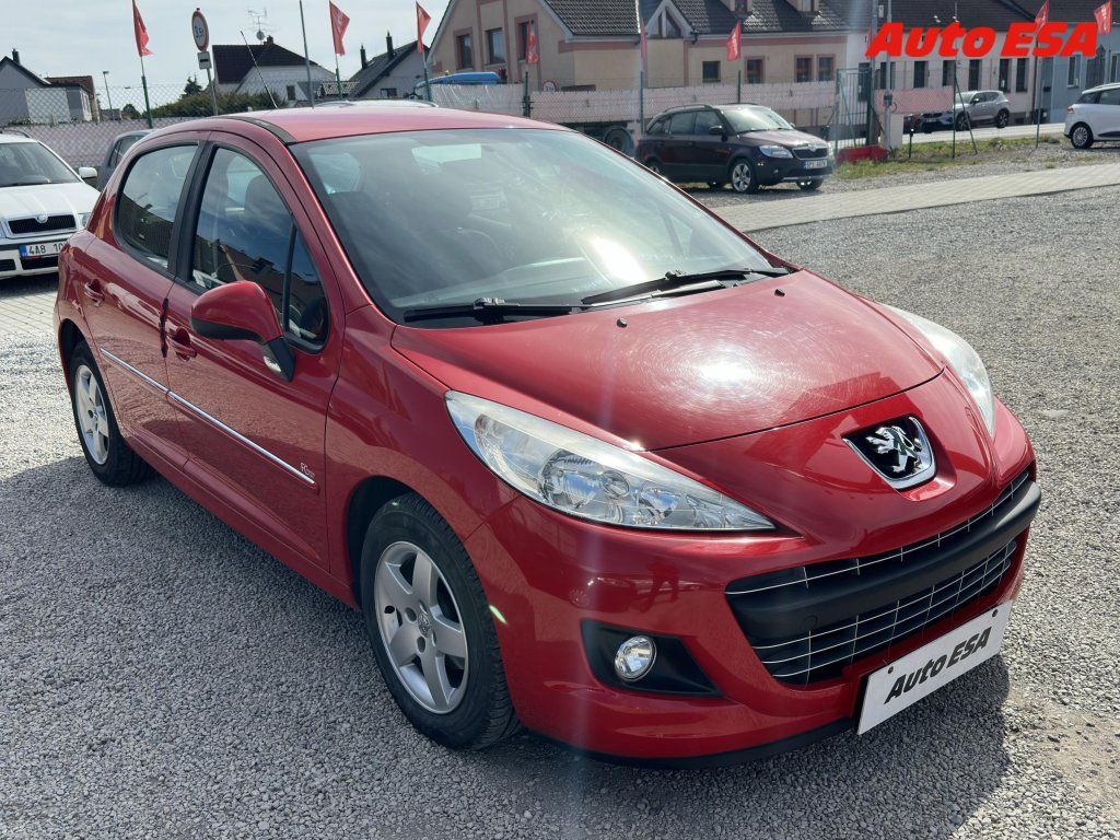 Peugeot 207, 1.4i,2.maj,ČR,AC