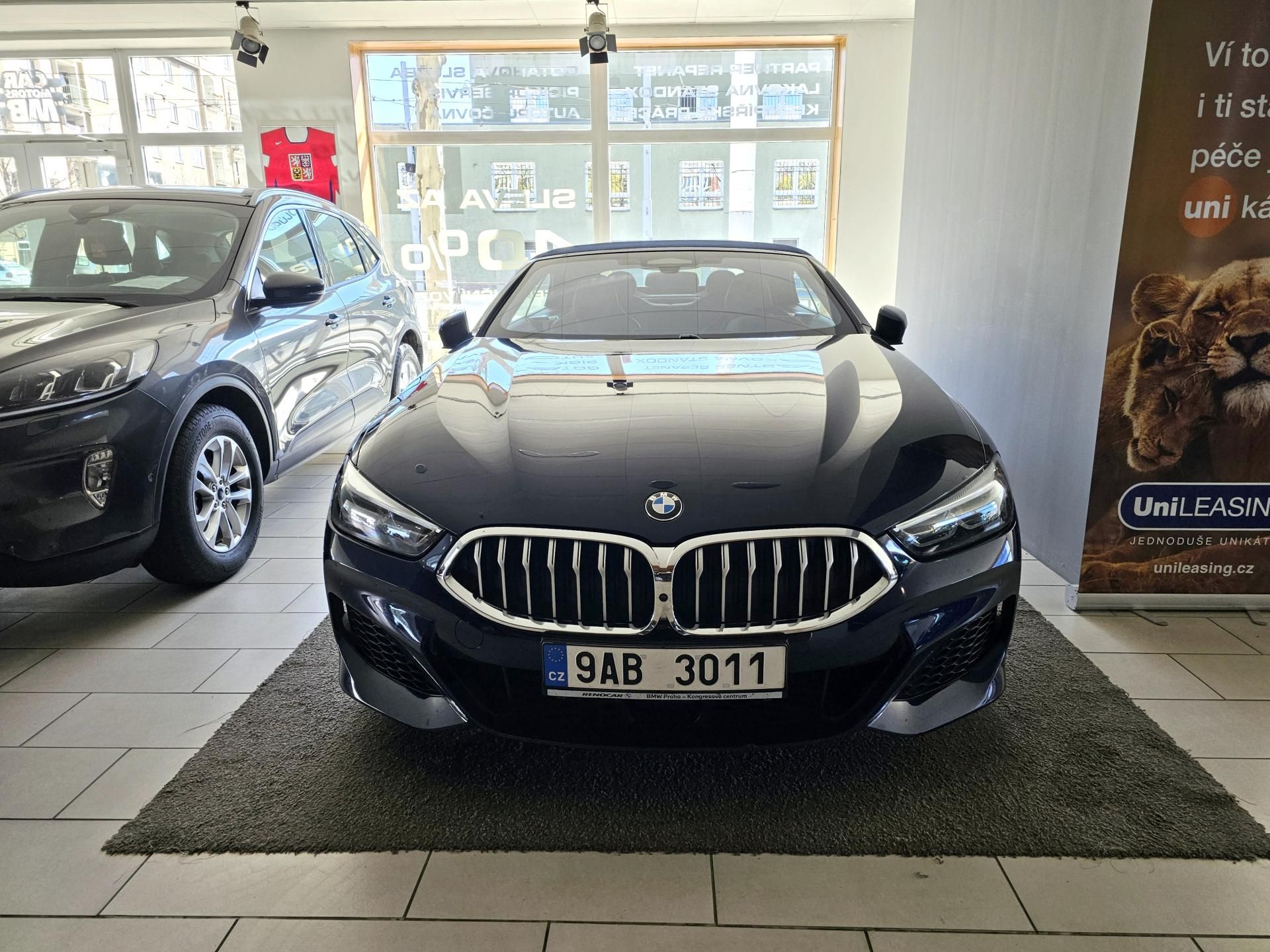 BMW Řada 8, 840i xD cabrio 1.maj, CZ - fotka 5