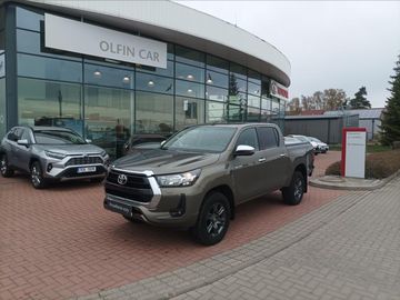 2,4 6 MT  Active Double Cab