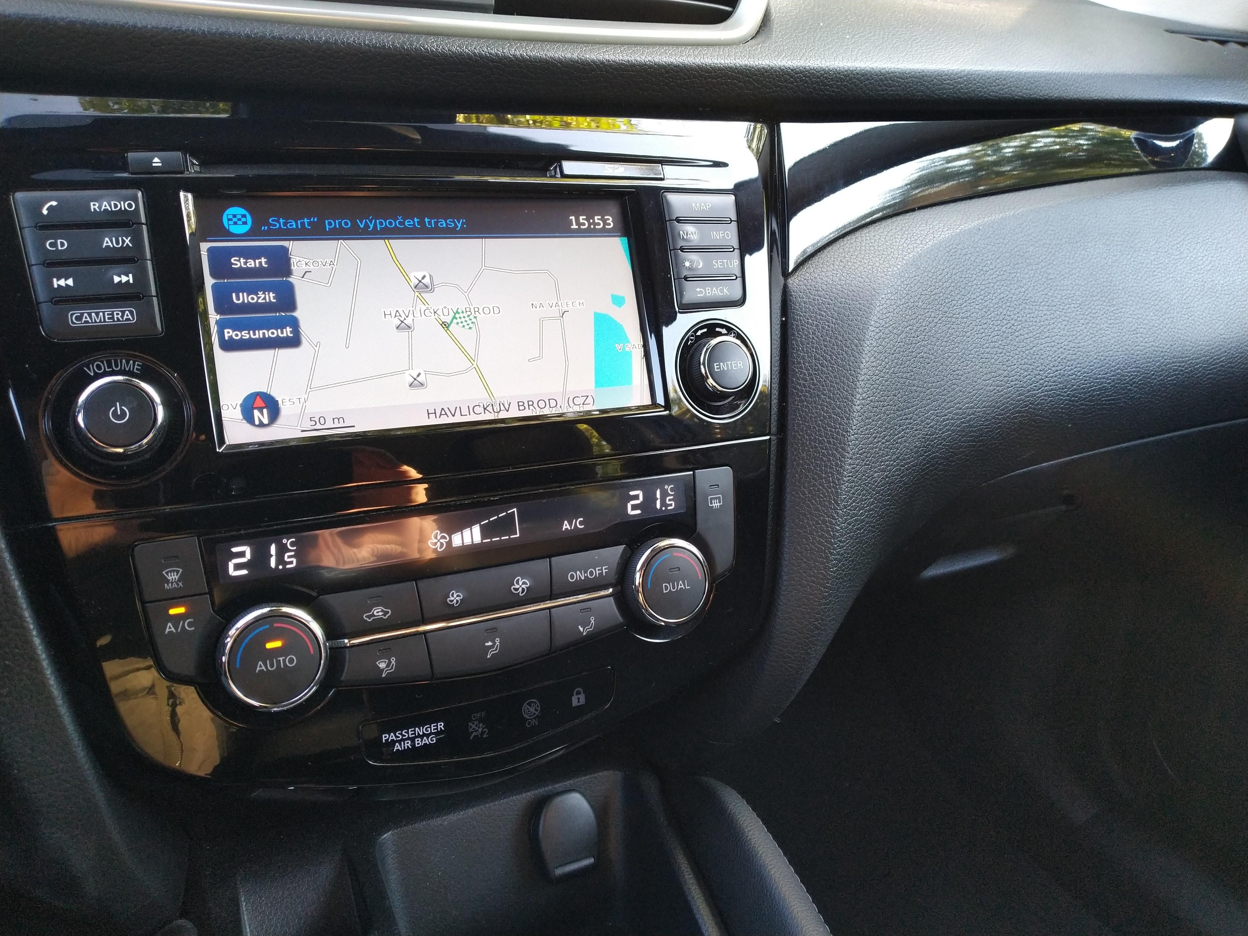 Nissan Qashqai, 1.2 Navi - soukromý prodejce - fotka 6