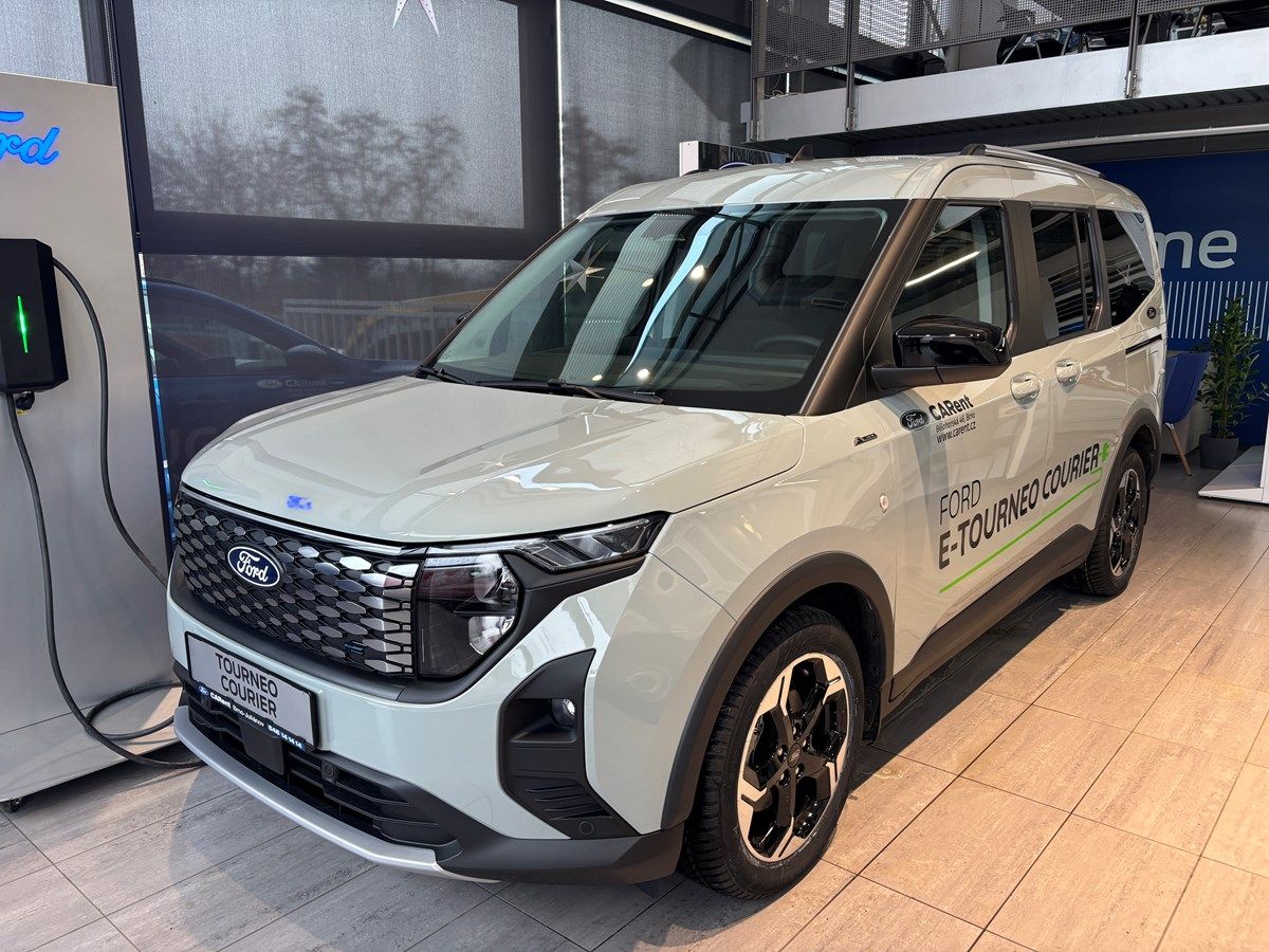 Ford Tourneo Courier, Active L1, 43 kWh Elektromotor