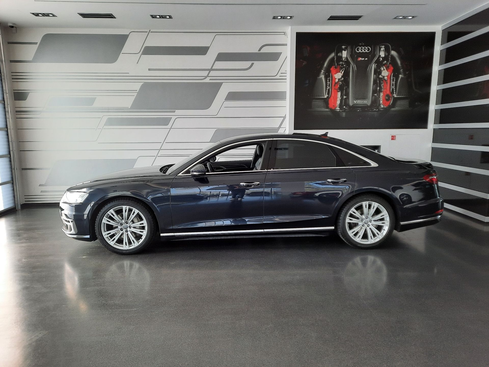 Audi A8, 50 TDI (210kW/285k) Tiptronic - fotka 3