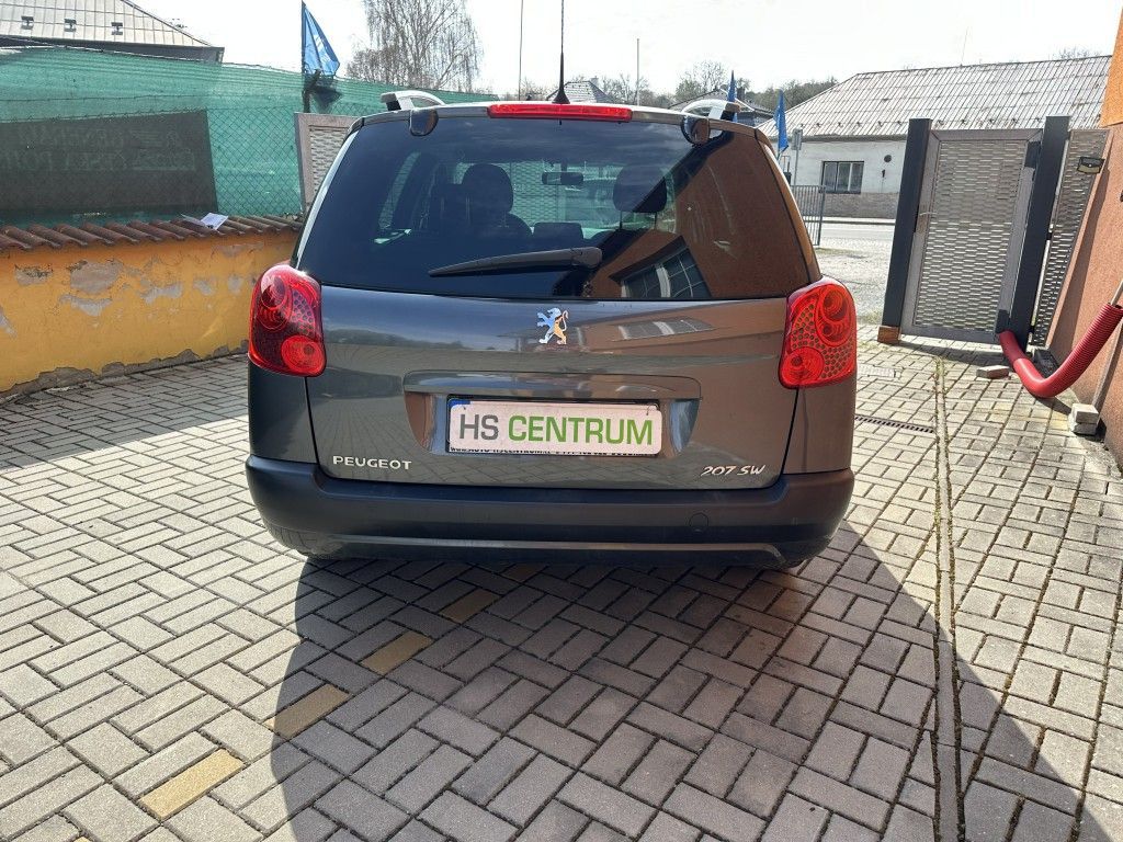 Peugeot 207, 1.6i 88kW - fotka 6